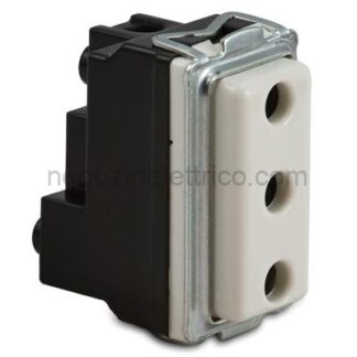 MST16063 Presa Sicura 2 P.+Terra 16A