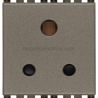 VIW19214.M Presa SICURY 2P+T 5A inglese Metal