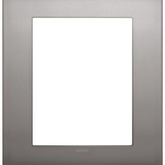 VIW19668.10 Placca Classic 8M nichel nero