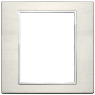 VIW21668.08 Placca 8M titanio