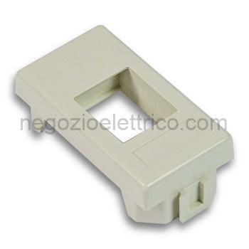 FME23928 adatt.bticino magic tt av