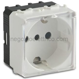 MST36174 MODO Presa P30 2P+T con portello