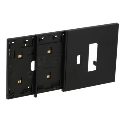BTIKG8104M10C L.NOW - frame 4M nero mostr presa + USB