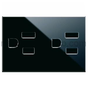 AVE442098T2/3 doppia presa usa 2p+t 15a life 3m