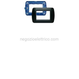 BTISL4803NRS kit - placca/supporto living int 3P nera